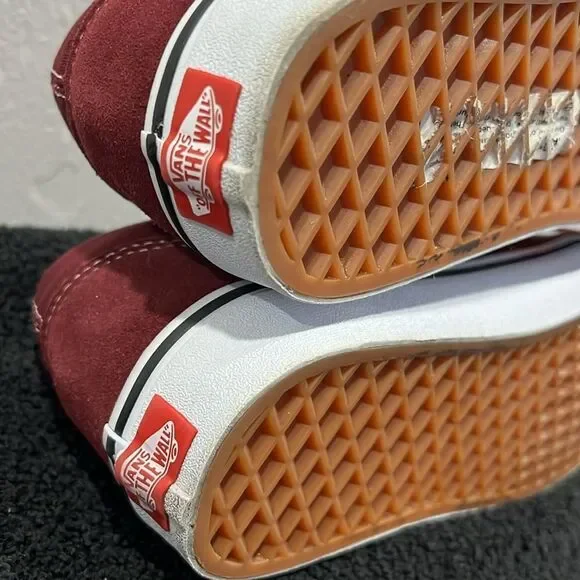 🔥🔥 VANS OLD SKOOL Burgundy Suede Lace-Up Skateboard Sneakers Men Sz 9 - NEW